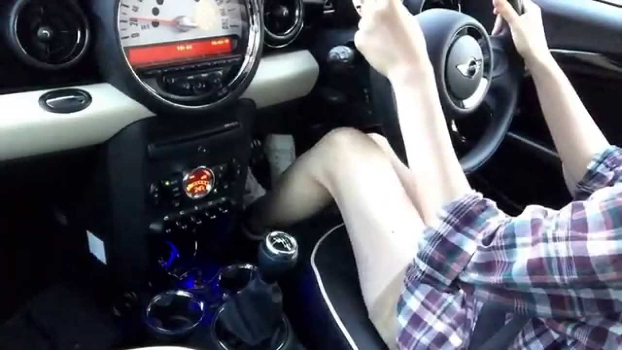Mt車を運転するカッコいい女子の動画まとめ 上手な時間