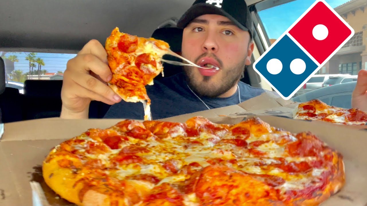 Dominos Pizza & Hot wings Mukbang