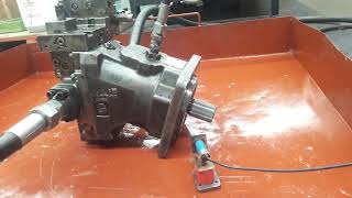 Sauer Danfoss Hydraulic Motor 511 000007 Final Testing Video Sr.no- AU082695659