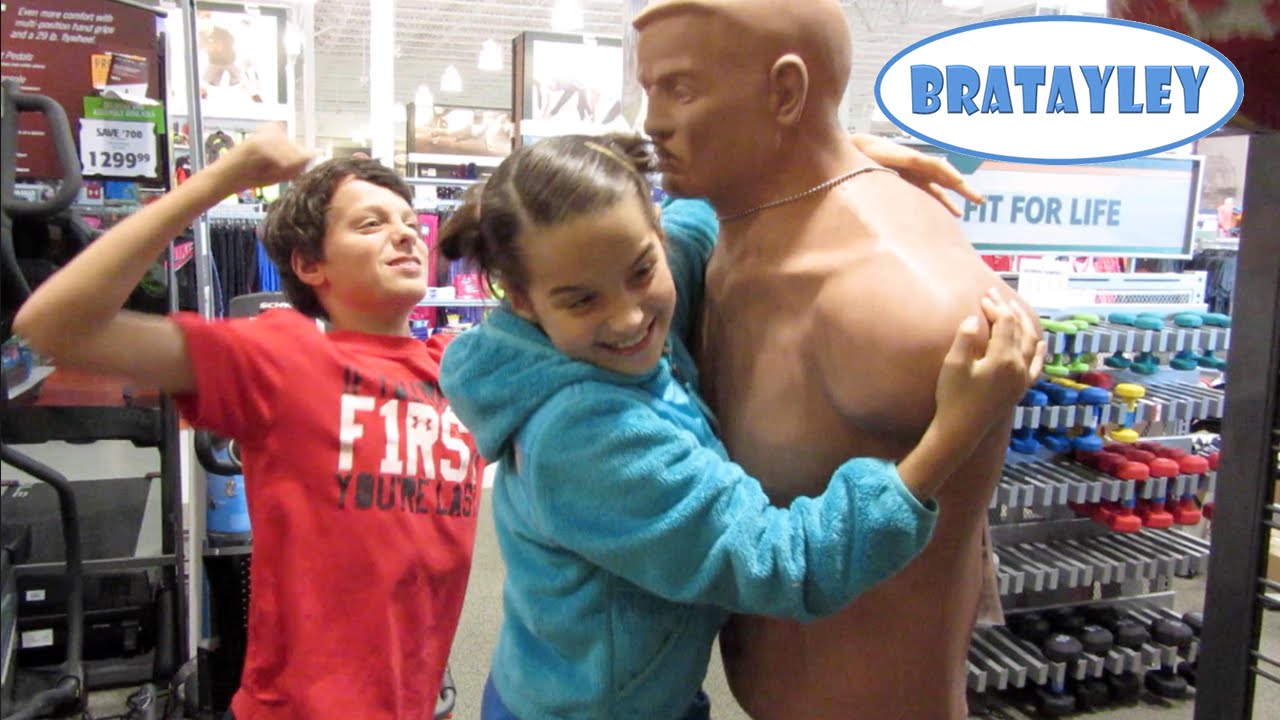 vlogs in spanish Help Me, You Dummy! (WK 193) | Bratayley