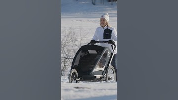 Discover a new world of adventure with the Hamax jogger trailer