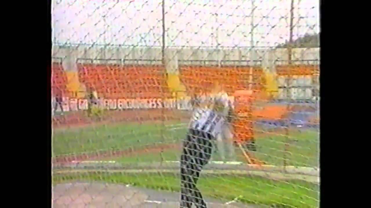 Mick Jones Hammer Throw 68.08m GRE Cup 1990 Shaftesbury Harriers