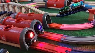 Bridge Construction Vehicles, Building Blocks Assembly  Train Tracks Toys Build and Play Thomas Brio