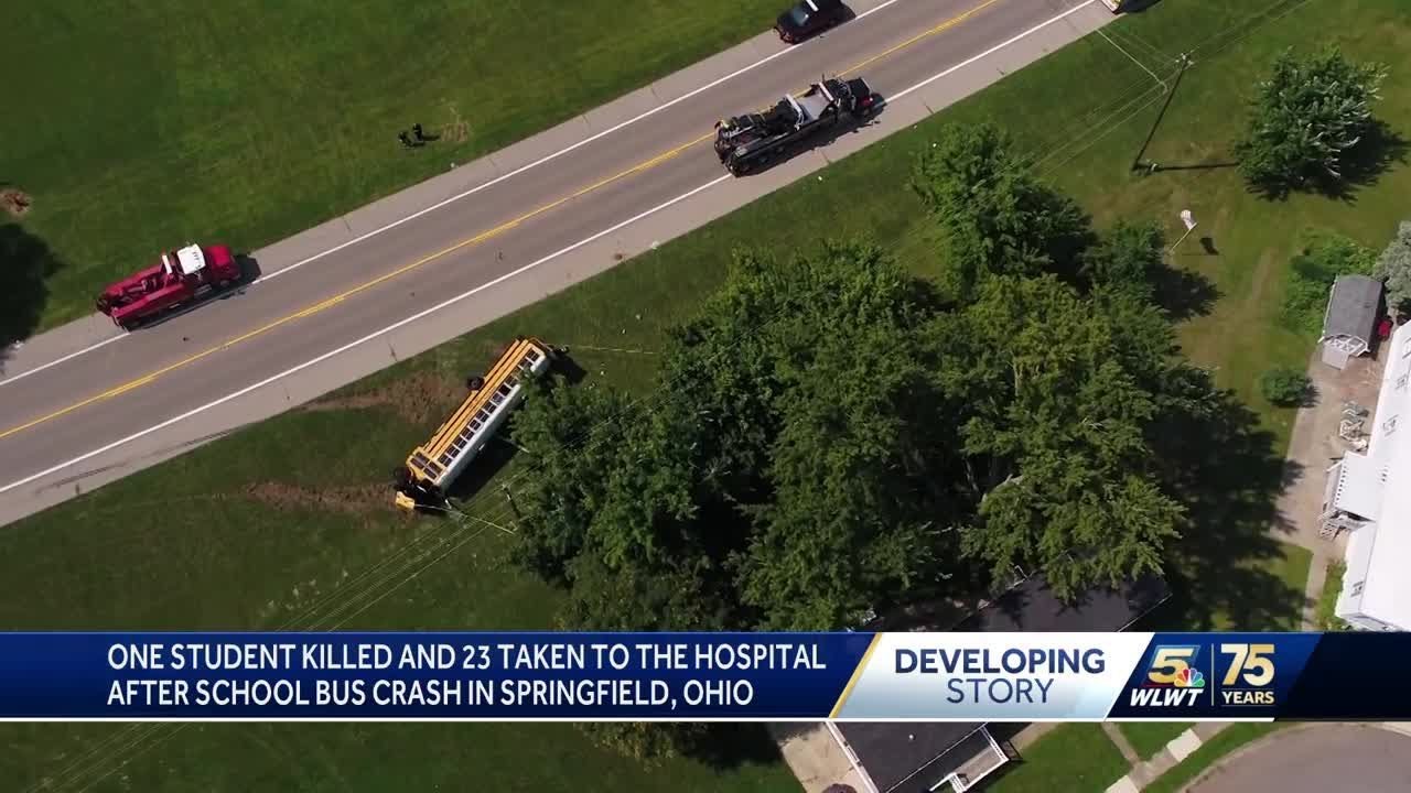 1 student killed, 23 others hospitalized after school bus crash in ...