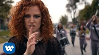 Jess Glynne - Don't Be So Hard On Yourself [Official Video] chords sheet