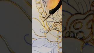 Immersive gold wire lines for hanging pictures. #art #gift #handwork