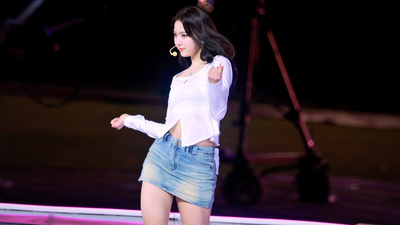[4K] 250430 스테이씨 아이사 'BEBE + Teddy Bear' 직캠 (STAYC ISA FanCam)