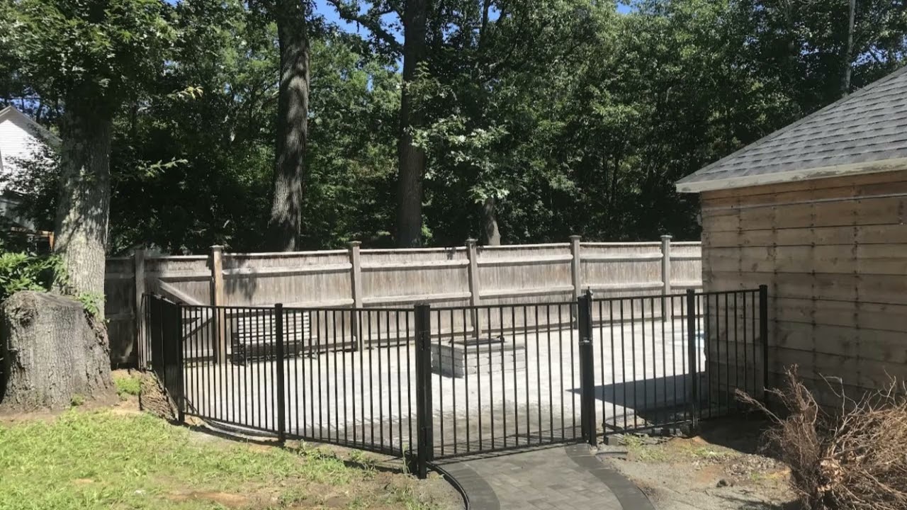 Top Fence Installation & Privacy Fence Builders in Tewksbury | First Fence Company