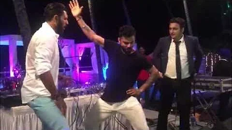 Virat Kohli and Yuvraj Singh Doing Bhangra On Punjabi song