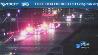 Видео Two -vehicle accident closes portion of Laskin Road in Virginia Beach, one driver suffering serious от WAVY TV 10, дорога Ласкин, Вирджиния-Бич, Соединённые Штаты