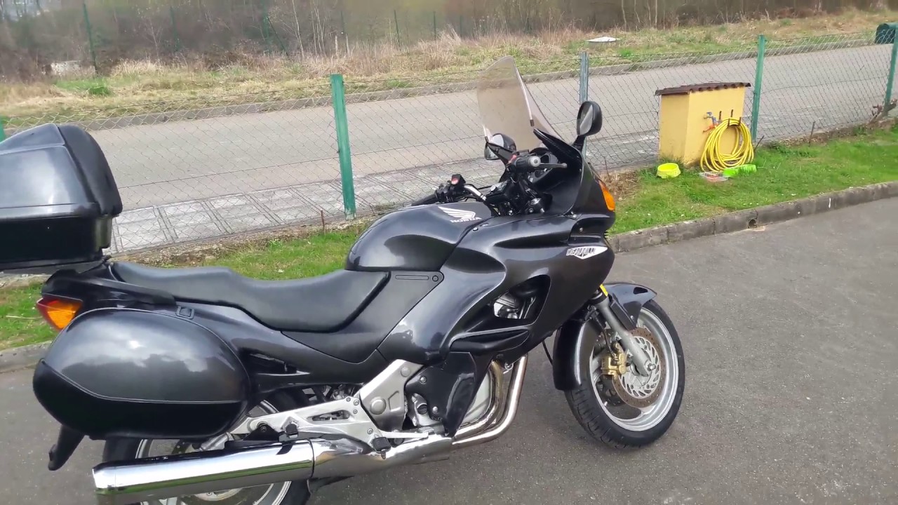 Стекло honda deauville 650