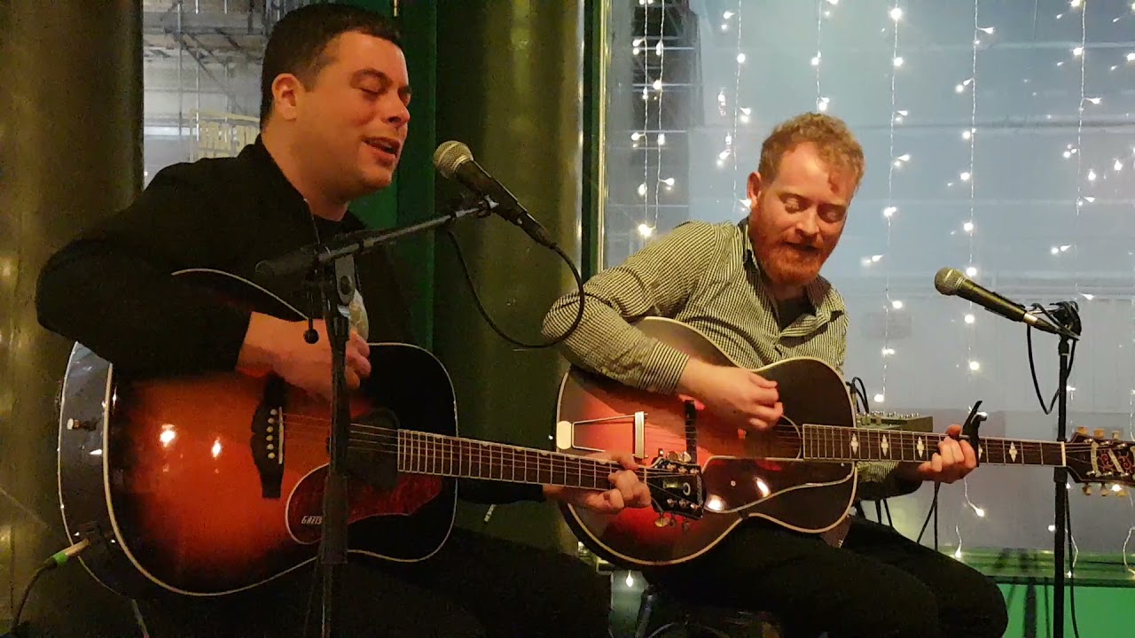 Matt Macmanamon (Sinking sands) at the Angus by peter kevan.