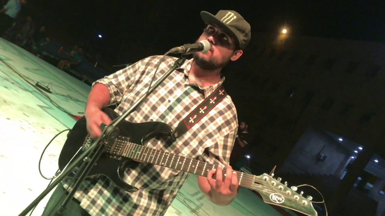 Aadat Rock Version - Awaan Band Live Performance At Delhi technology university