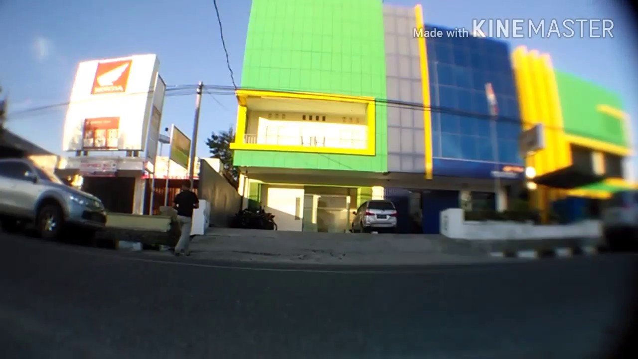 Kota Waingapu Sumba Timur olahraga pagi bersepeda ke dermaga lama waingapu