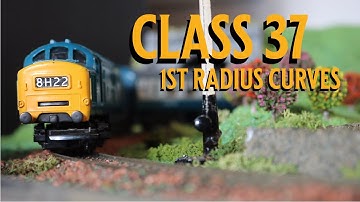 Triang Class 37: Navigating 1st Radius Curves