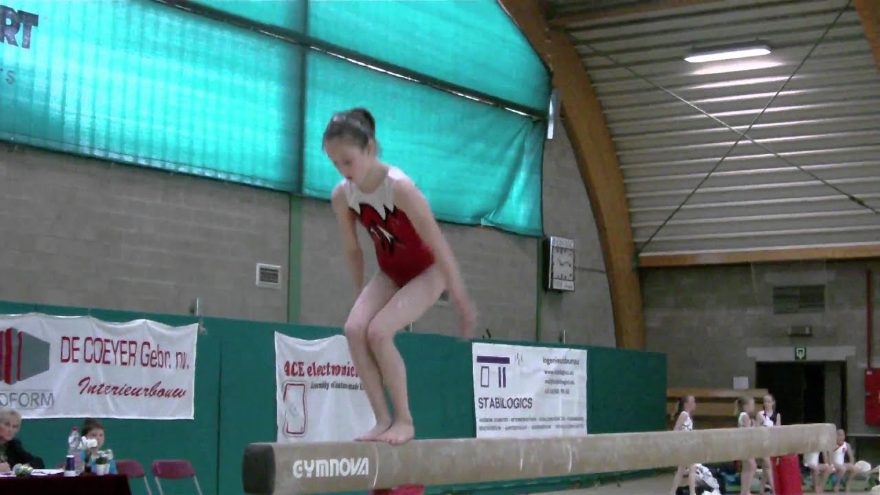 Nina Derwael, balk Gymnova Cup 2011