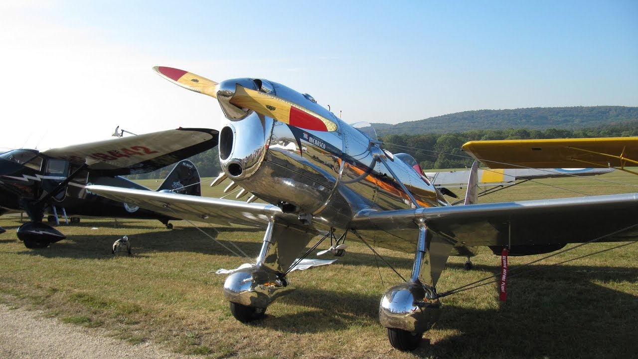 Europas großes Oldtimer Fliegertreffen (Hahnweide Flugshow 2016) - YouTube