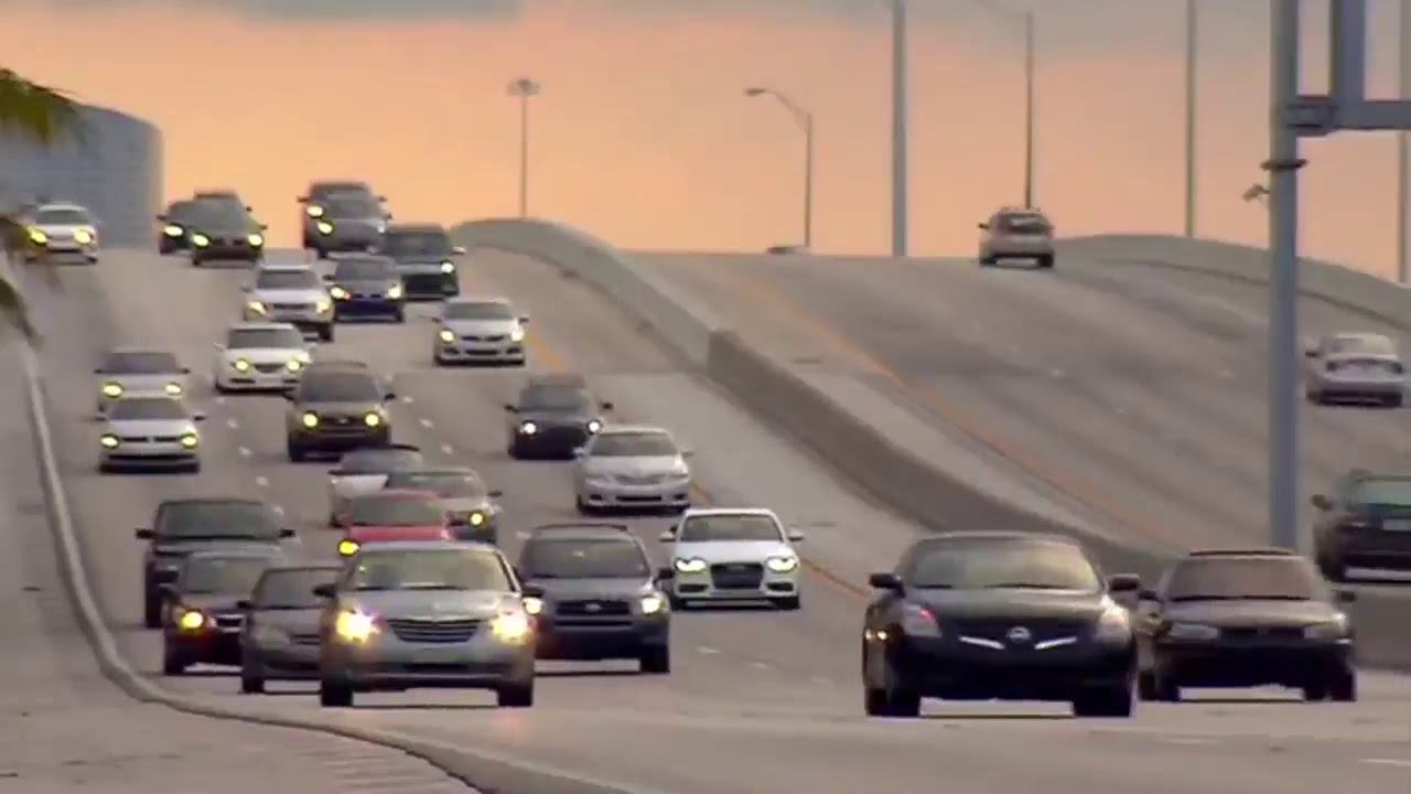 Handsfree law making its way to Indiana roadways YouTube