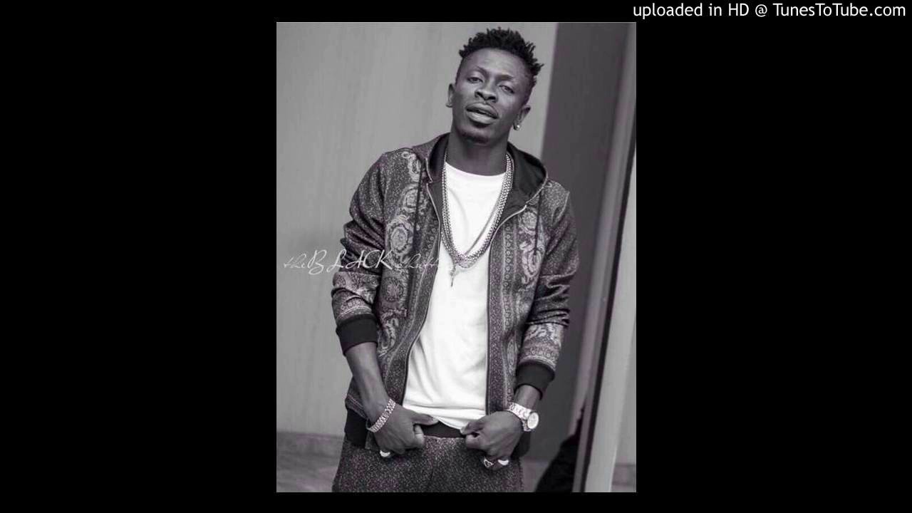 在 YouTube 上观看 Shatta Wale - Bronya [Christmas] (Audio Slide)