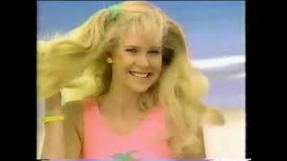 Maxie Beach Set Commercial