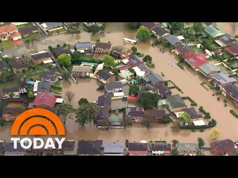 Torrential Rain Batters Australian Coast, Spurring Evacuations