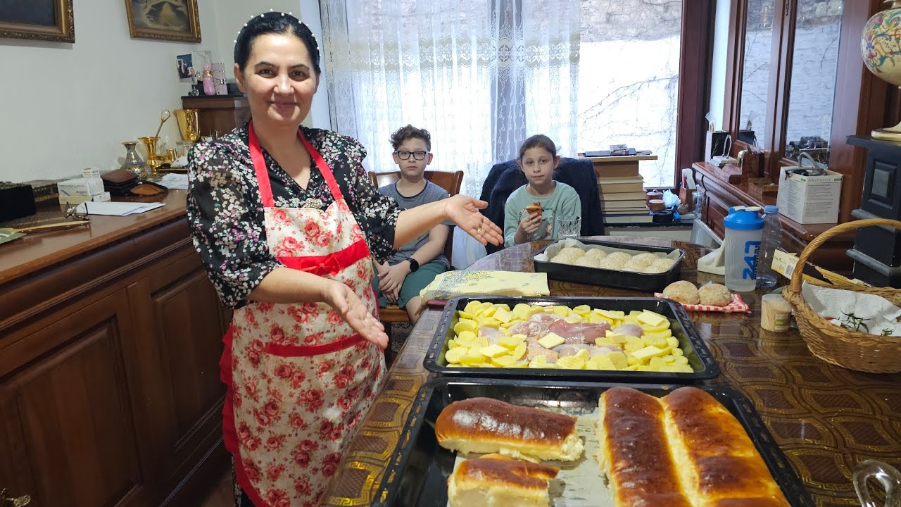 Placinta cu brinza si cornulete cu Nutela .😋❤️