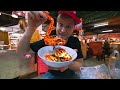 I Bought SUPER Tasty STREET FOOD at This Bangkok Market / ฝรั่งกินอาหารไทย / Thailand 2020