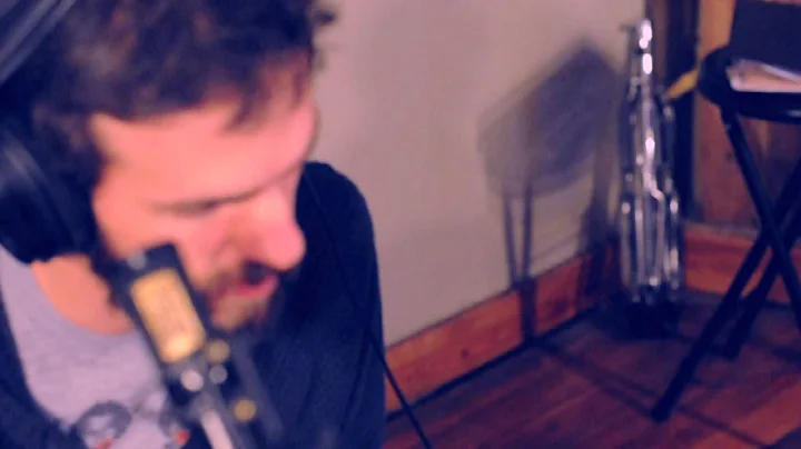 David Levesque performs "Hogtowne Creek" Live @ Me...
