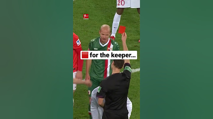 Striker 🔄 Keeper 😳