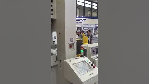 Stamping manipulator冲压机械手