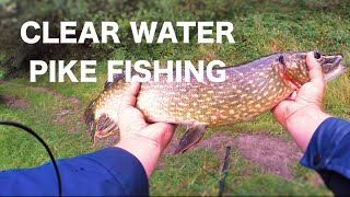 Clear water lure fishing for pike! UK Lure fishing