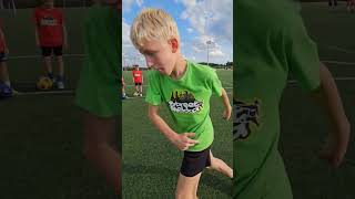 Machine Dribbling Ground Rabona Trap / Dribble Camp 🇵🇱 #trenerdryblingu #soccer #skills #drybling