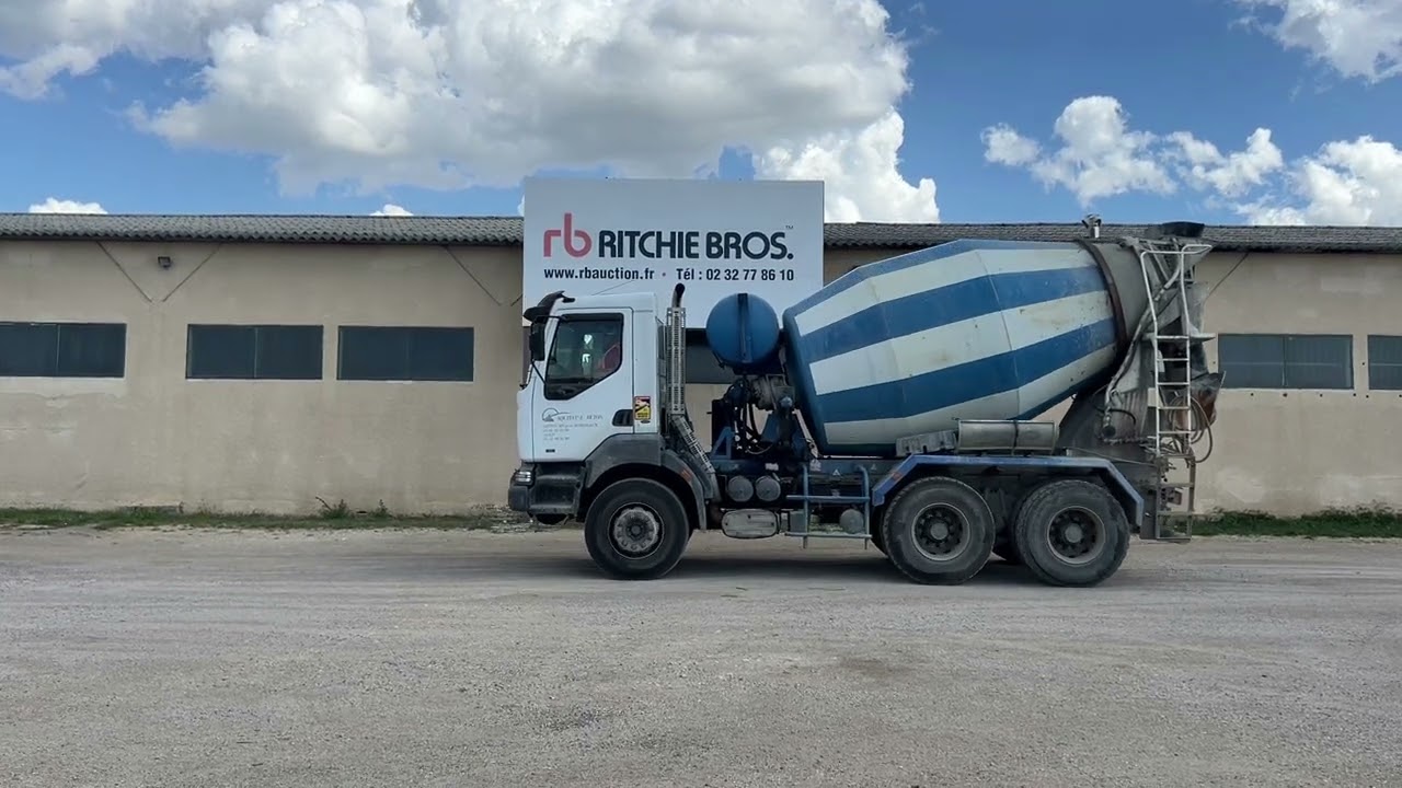 2001 Renault Kerax 385 6x4 Mixer Truck I St Aubin, France Auction - 27 & 28 September