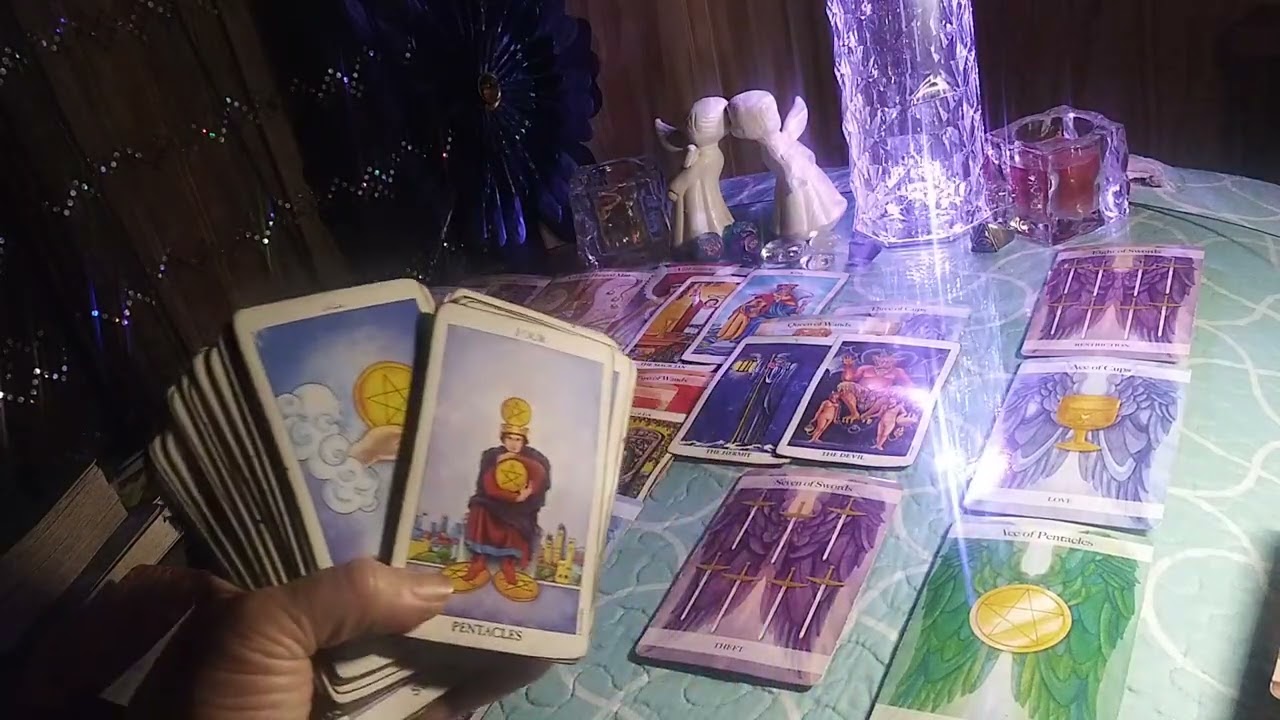 Leo 👀♌️This One Person Hates To See You Happy 🤣💌You Do Not Care Anymore 👑❤️‍🔥Its Your Turn Now