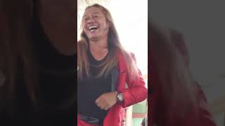 Tong jalan kadinya cenah..bisi dipegat ku mitoha🤭🤭😄