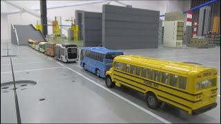 10 Bus car go down the hill toys play 10대 버스 자동차 언덕 내려가기 장난감 놀이