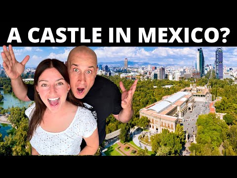 Video: Valoisa huoneisto Mexico Cityssä älykkäästi jakaa tilat avoimella hyllylle