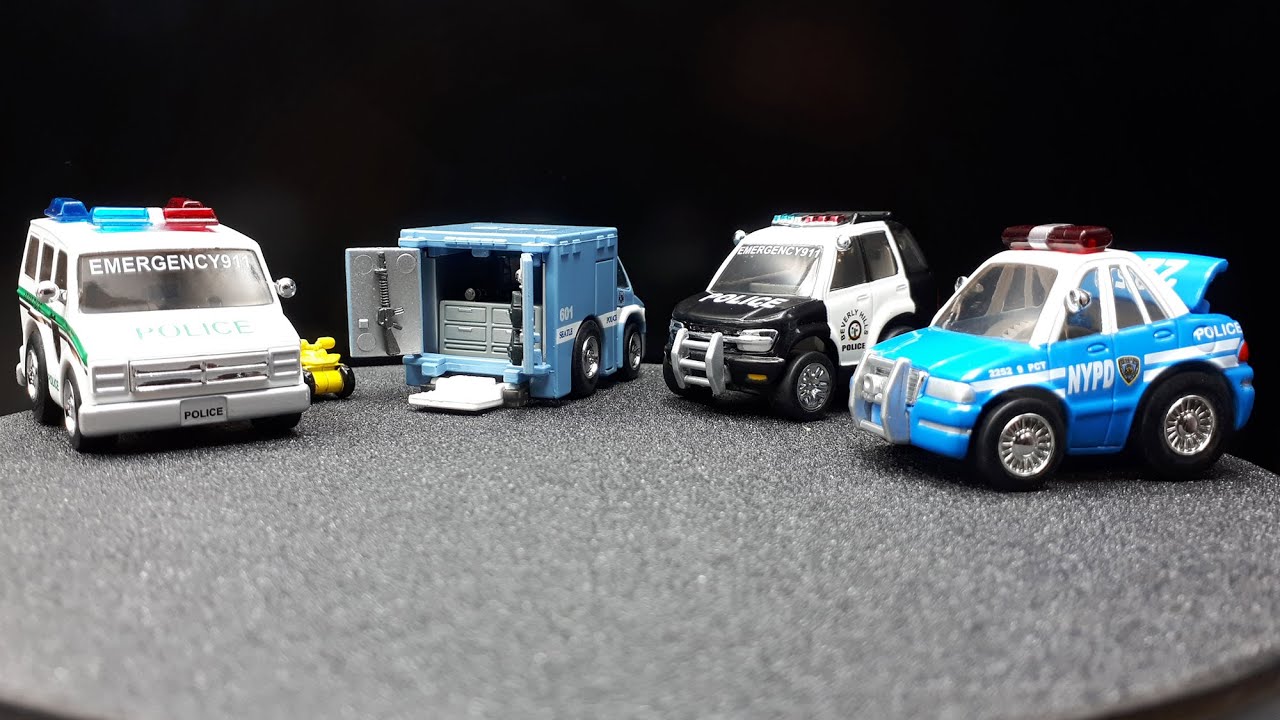 Toonedx4 The Police vehicles by ChoroQ Targa Japan Choro Choro-Q pullback pull back car toy