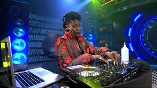 Dj Lamiez holworthy  live performance at Amp