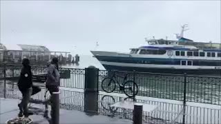 VIDEO: Ferry crashes into dock in San Francisco