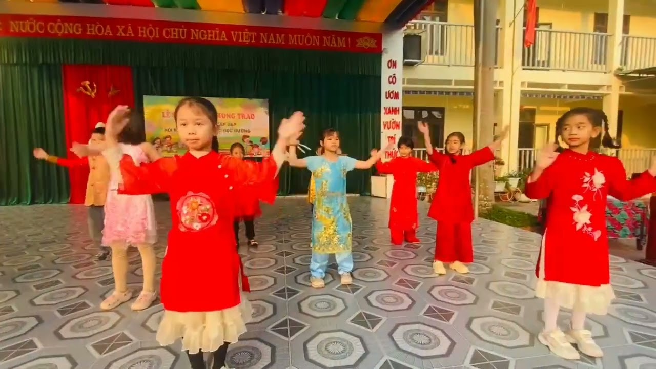 💞Trường Tiểu học Thạch Thị, Sinh hoạt dưới cờ. Lớp 3G💚