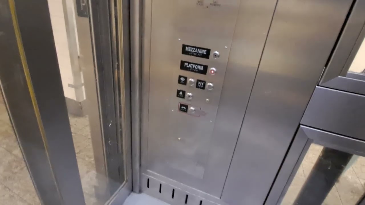 Mongrain hydraulic elevator 4,5,6 Uptown trains at Grand Central 42nd Street Station, New York, NY