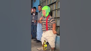 Thumbnail of El Medio Metro ~ El Paso Del Maniquí