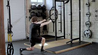 Low Split-Stance Pulldown