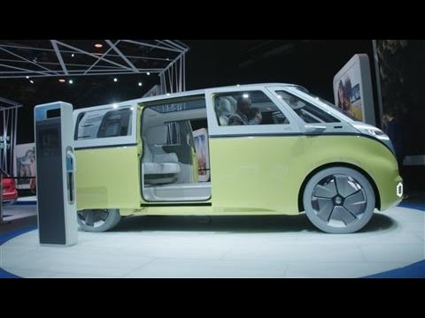 Video: Volkswagen Bygger En Ny Microbus-uppsättning Som Debuterar 2022