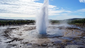 The Geysirs of the Haukadalur Geothermal Area (Geysir Strokkur) - Island/Iceland