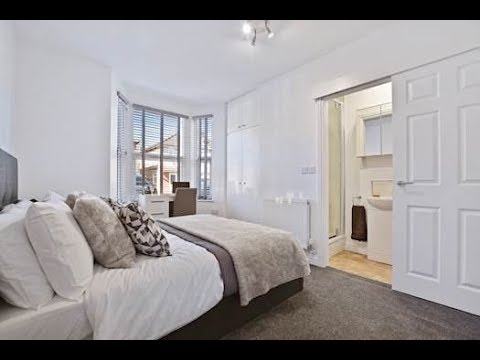 Video 1: Double bedroom