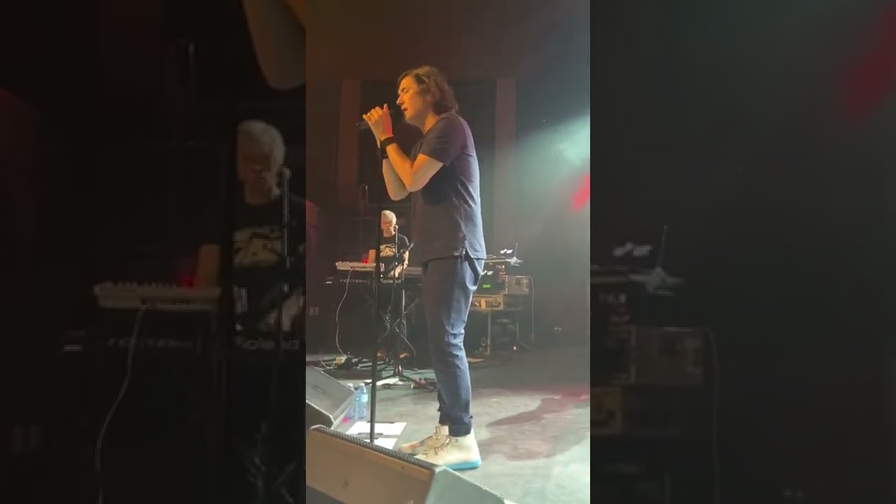 Moist - Into Everything (live) Palace Theatre, Calgary, June 19, 2022