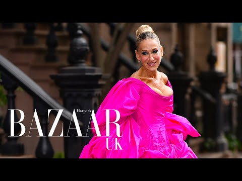 Video: Creatorii de modă vorbesc despre rochiile Sarah Jessica Parker
