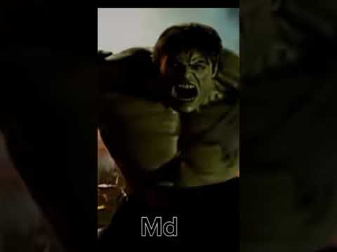 لو شفت جسمي هتقول دا الرجل الاخضر